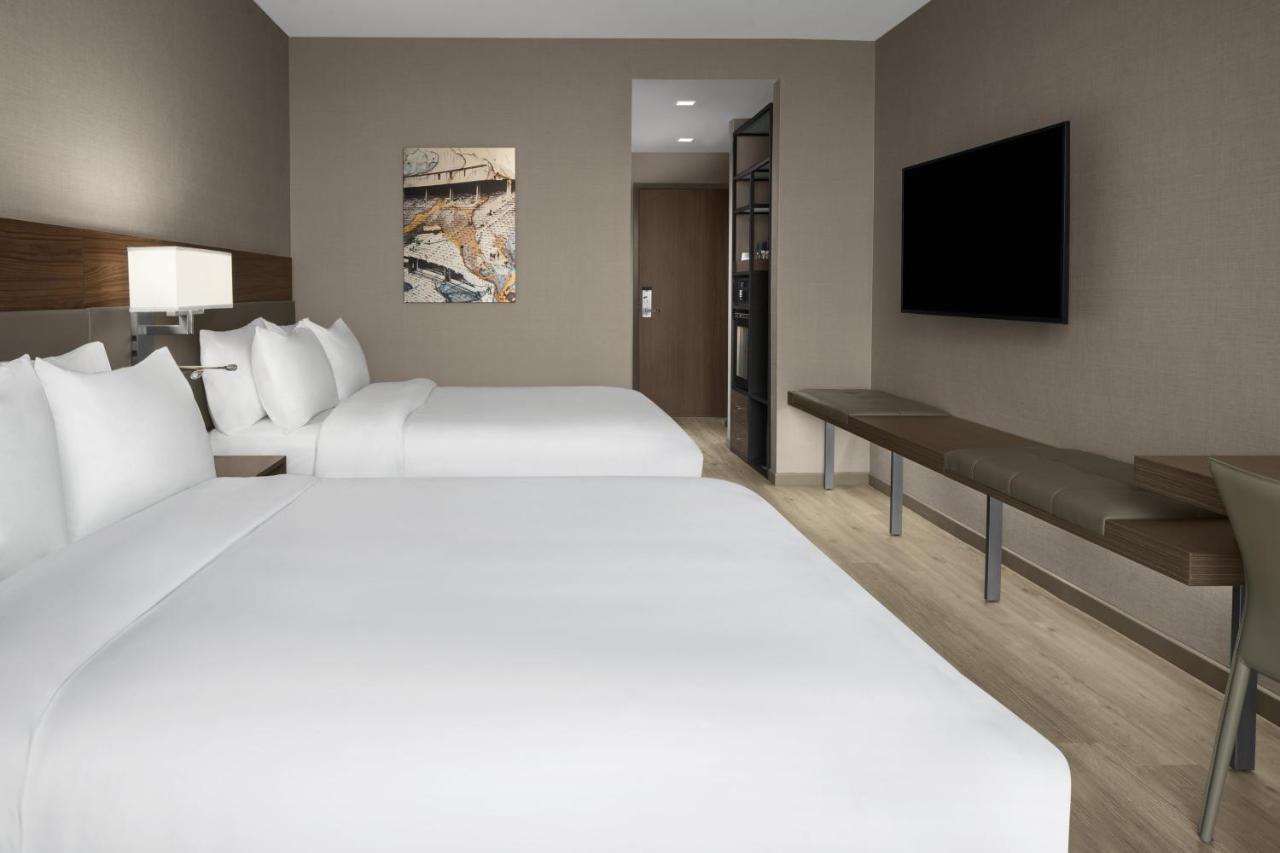 Ac Hotel By Marriott Columbus Downtown Bagian luar foto