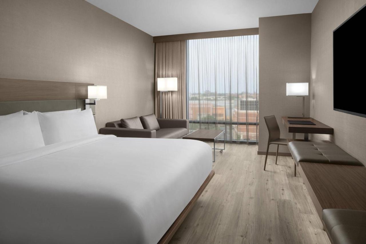 Ac Hotel By Marriott Columbus Downtown Bagian luar foto